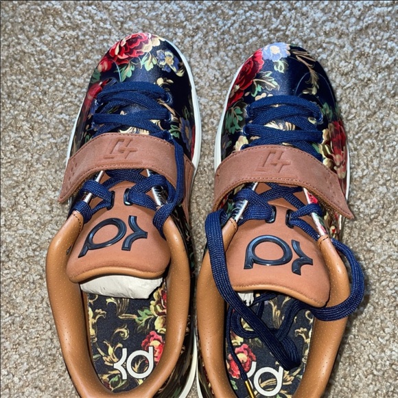 Nike KD EXT - Picture 2 of 3